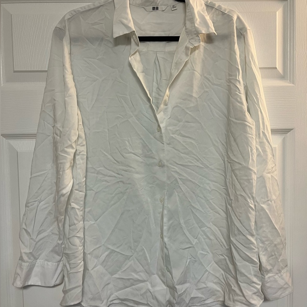 Uniqlo Button Up Button Down White Creme XXL
